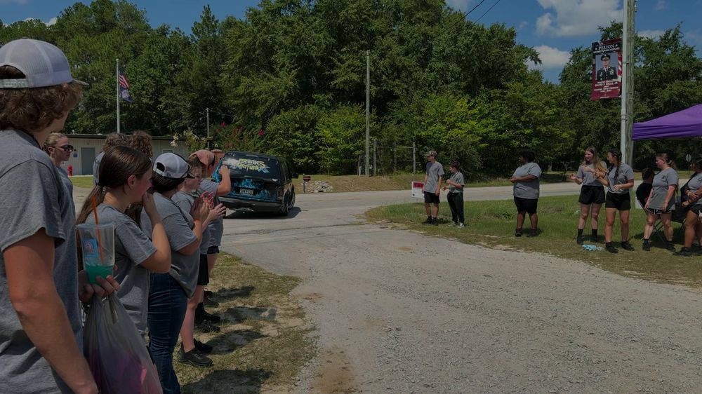 Pelion band students sending the cars off
